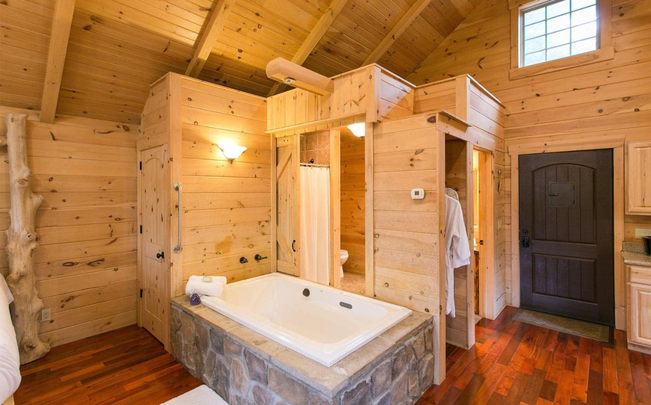 Whispering Pines Treehouse By Amish Country Lodging Millersburg Luaran gambar