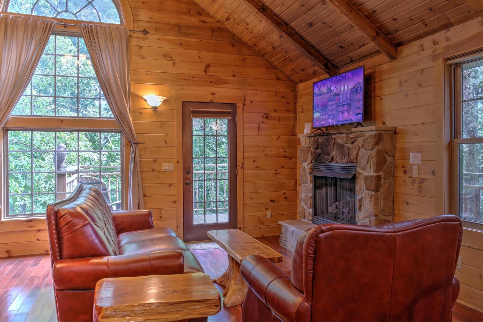 Whispering Pines Treehouse By Amish Country Lodging Millersburg Luaran gambar